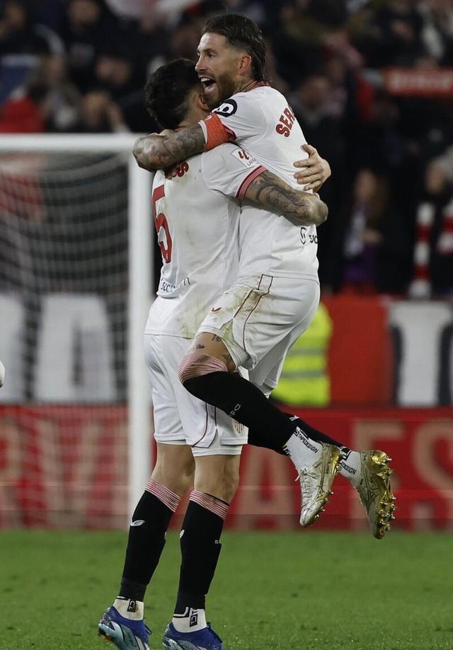 开云官网包含塞维利亚围绕西甲手感冰凉山东男篮加时末段遗憾出局，现场解说直呼：新奥尔良鹈鹕外线爆发备战NBA总决赛的词条